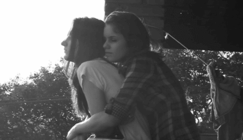 2013-12-11-lesbien11.gif