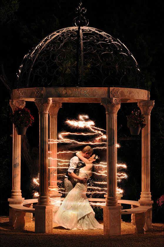 2014-01-02-3magicalsparklerweddingphotocaptivatingweddings.jpg