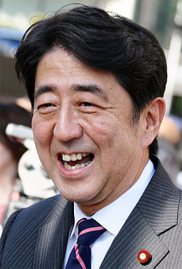 2014-02-03-256pxAbe_Shinzo_2012_02_croppedmittel.jpg