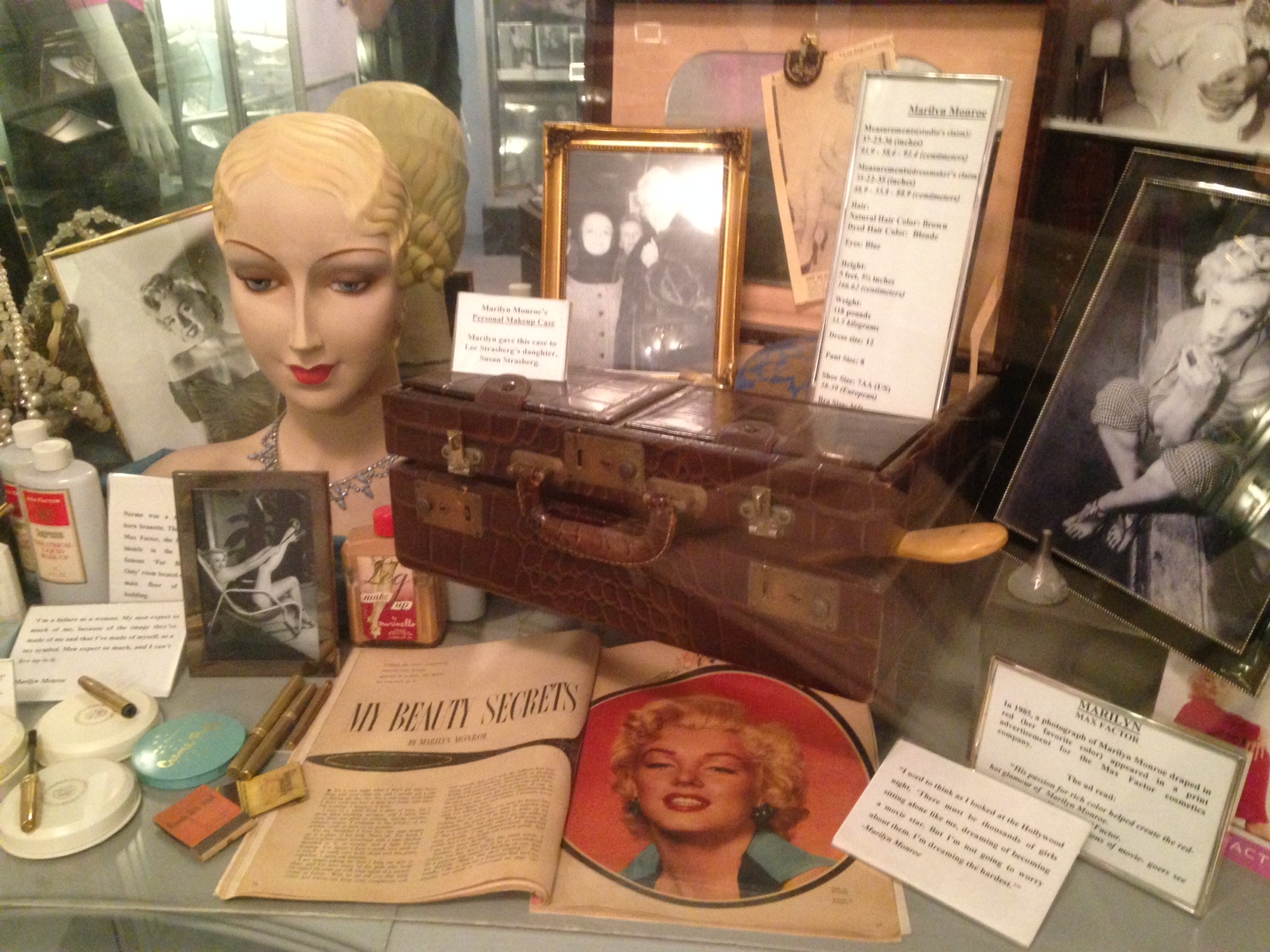 The Marilyn Monroe s personal make up kit at the Hollywood History