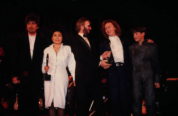 2014-04-15-the_beatles_rock_and_roll_hall_of_fame_induction.png