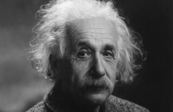 2014-04-17-Albert_Einstein_1947.jpg