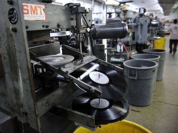 2014-05-07-20140505vinylplant.JPG
