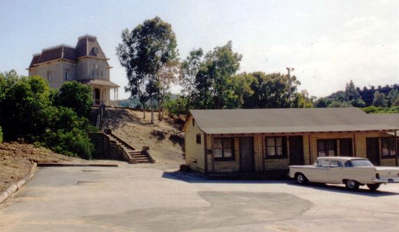 2014-09-08-Bates_Motel_Ipsingh.jpg
