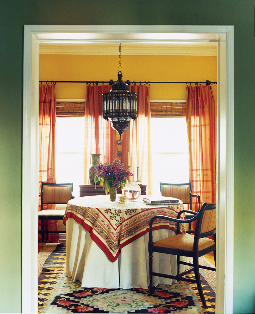 best color dining room