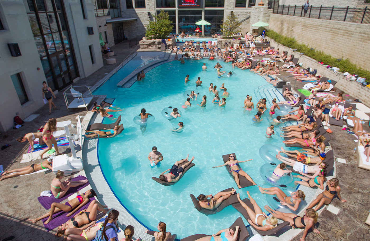 5 College Amenities So Insane You'll Want to Go Back to School | HuffPost