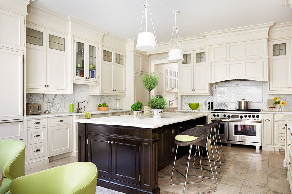 12 Luxury All-white Kitchens With a Tasteful Attention to Detail | HuffPost