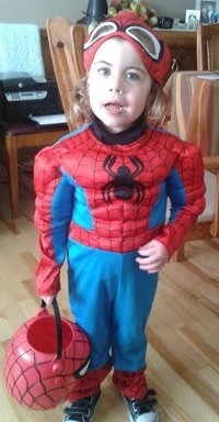 2014-10-06-rsz_spidergirl3.jpg