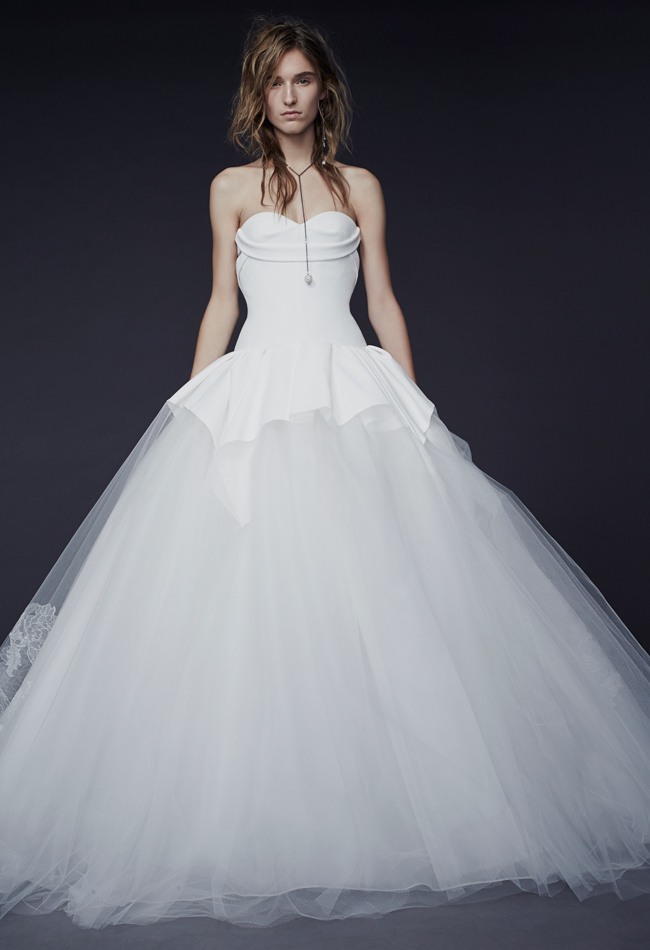 Vera Wang Fall 2015 Wedding Dresses Are Cool And Seductive 