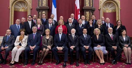2014-11-18-gouvernementCouillard.jpg