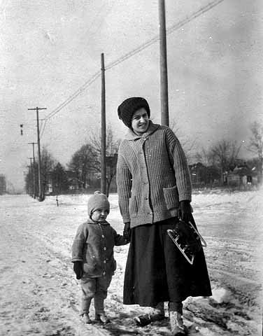 Winter One Hundred Years Ago - 1914 - 1915 |