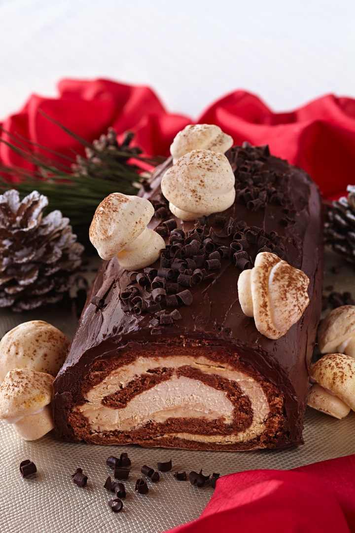 The Best Bûche de Noël Christmas Cake in San Francisco