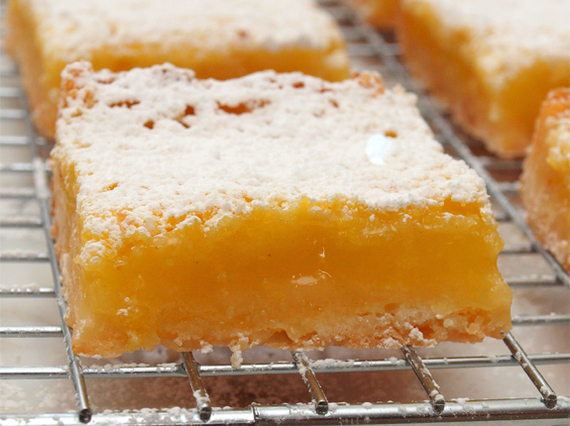 2014-12-13-LusciousLemonSquares.jpg
