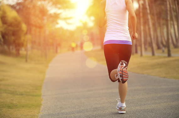 2014-12-18-womanrunnigistock.jpg