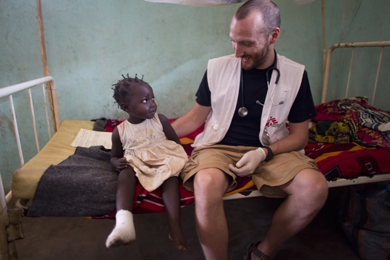 2014-12-29-CARMSFdocandchild_570W.jpg