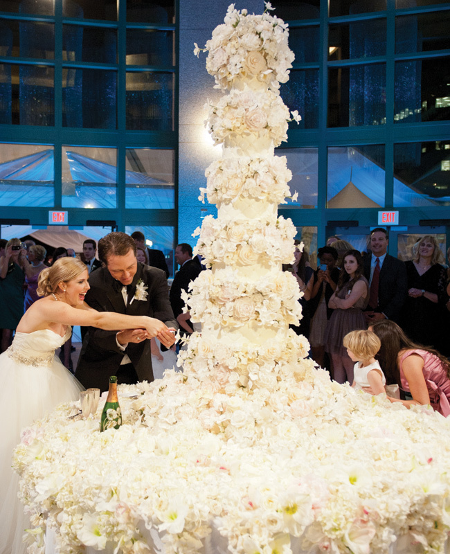 biggest wedding cake