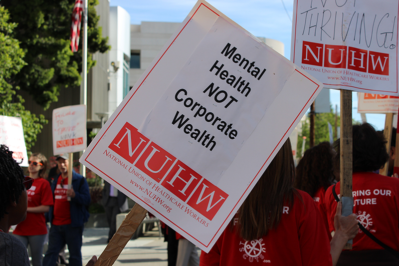 Why Kaiser Mental Health Workers Are on Strike in California | HuffPost