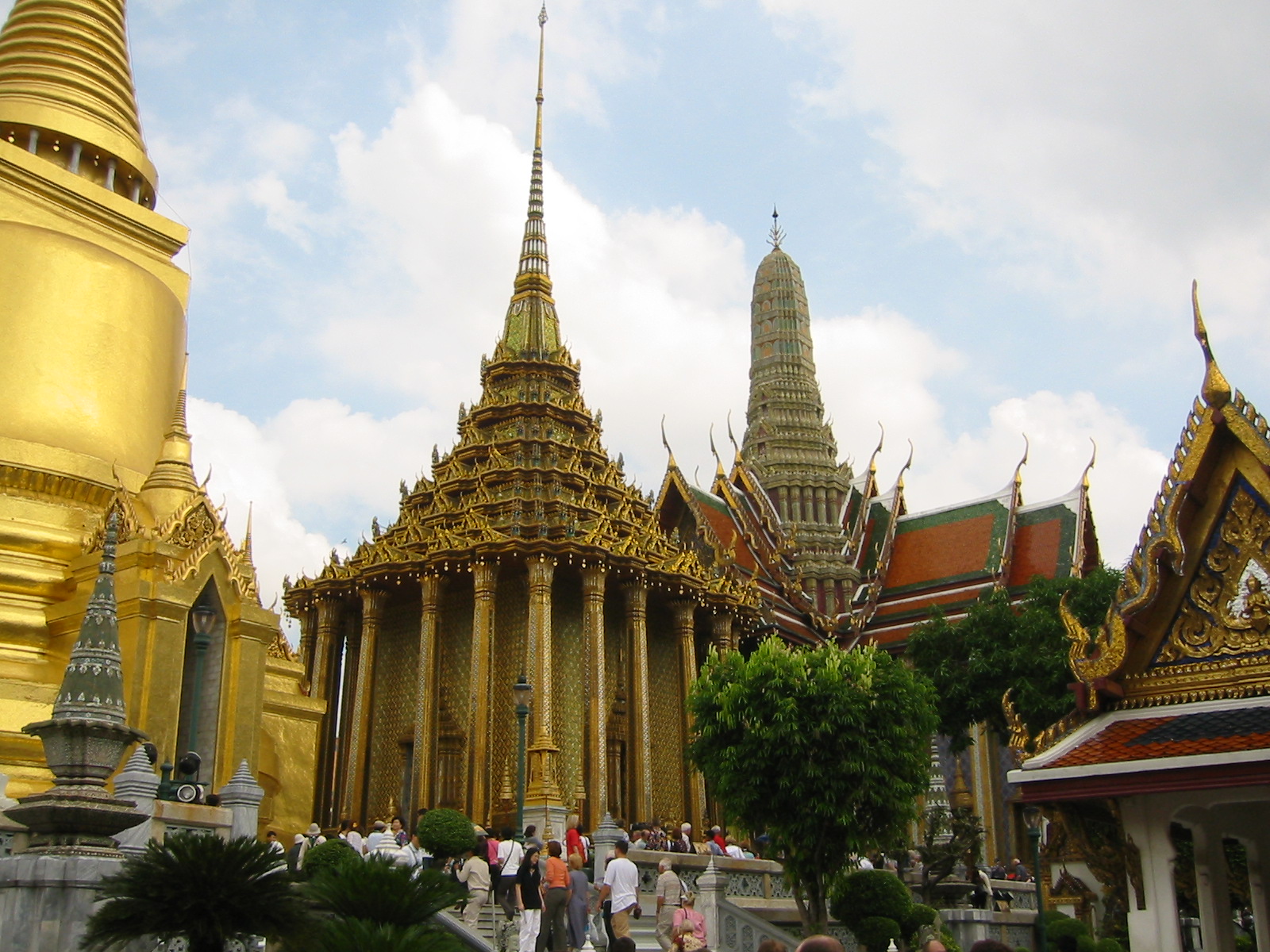 Who Would Retire To Bangkok? | HuffPost