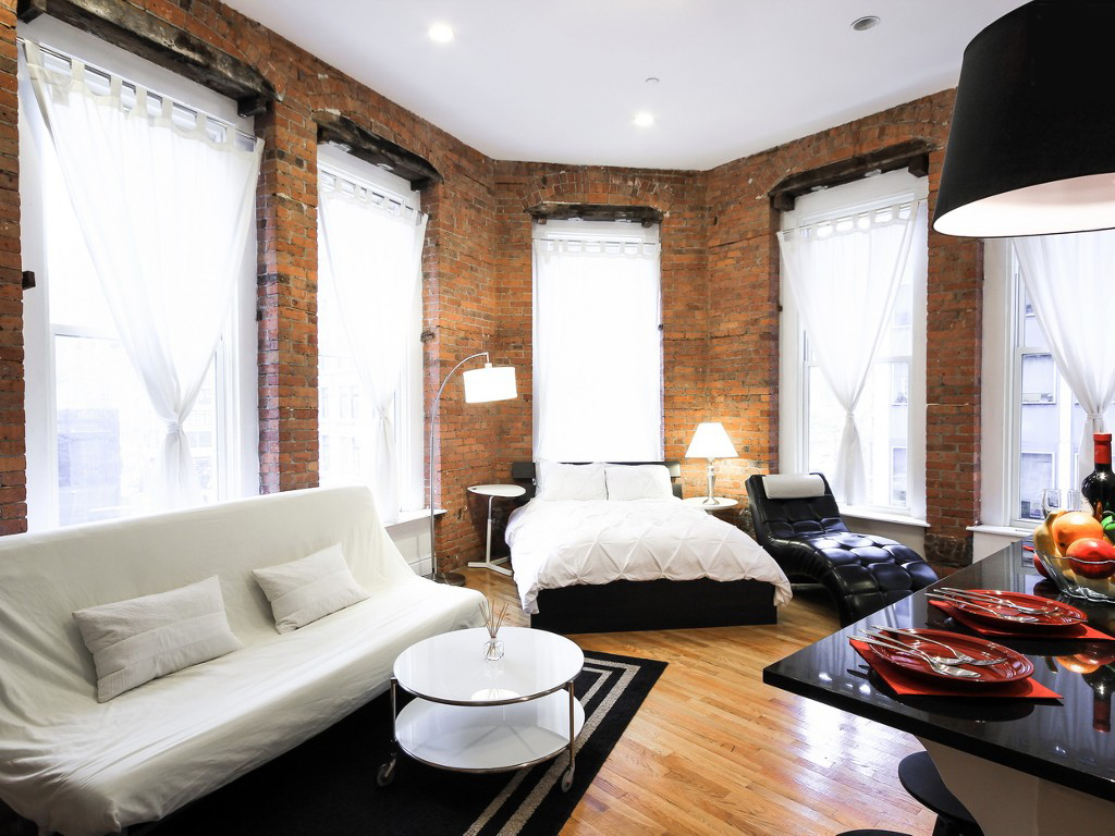 Larger Family Apartments Driving the Manhattan Studio Out | HuffPost