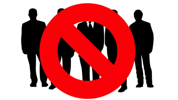 2015-02-12-Edelman_UK_no_suits.png