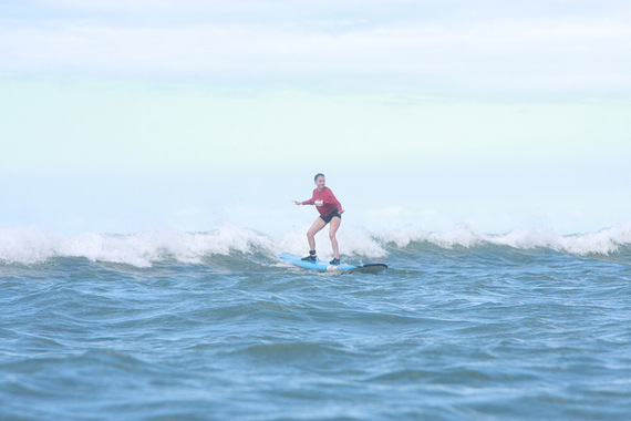 2015-02-25-MauiWaveRidersShariBayerSurfing.jpg
