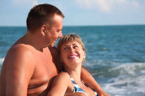 The Worst Couples You Meet On Vacation Huffpost