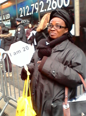 2015-03-09-1425903238-2381024-mani2.png