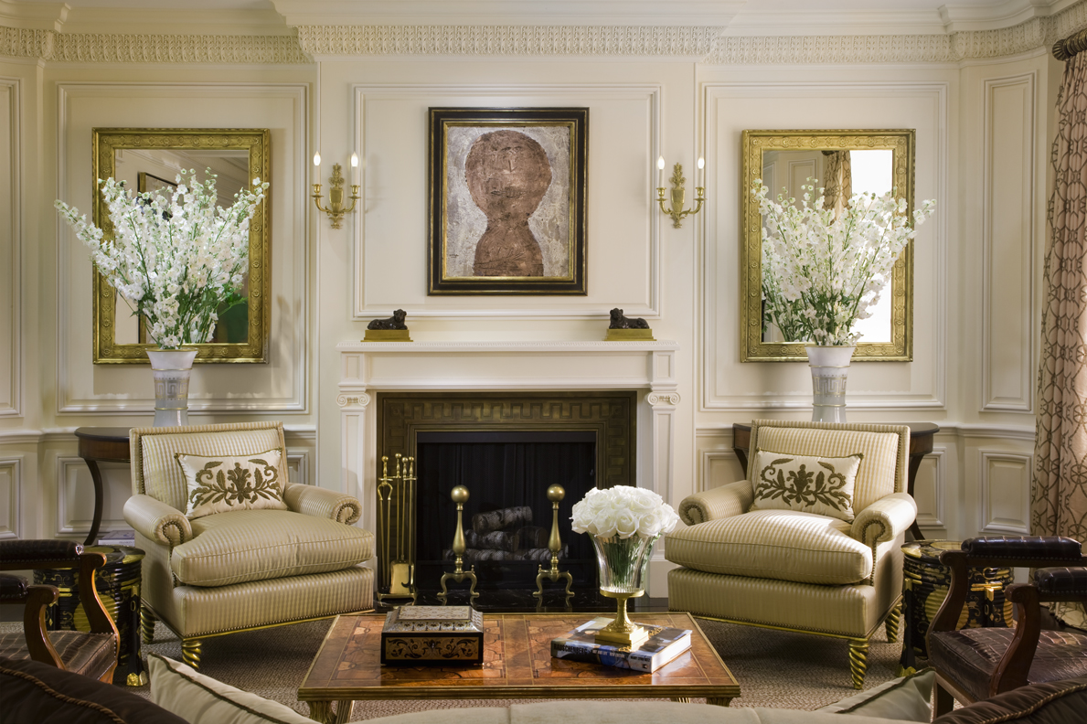 5 Living Rooms That Prove the Power of Symmetry | HuffPost