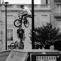 2015-03-25-1427287968-9789738-8.GuyonBMXBordeaux2012.jpg