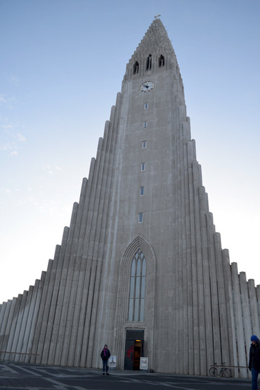 2015-04-08-1428507610-5365756-HallgrimskirkjaChurchReykjavikicelandsherririfkin.jpg
