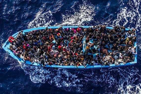 2015-04-27-1430134774-6376257-medmigrants1.jpg