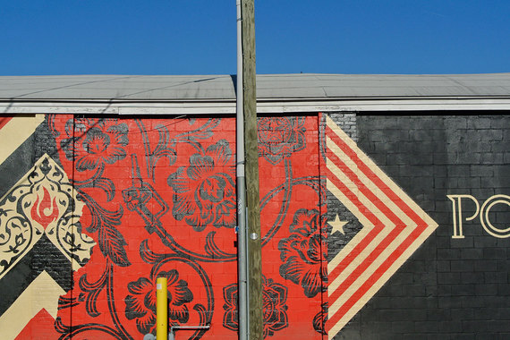 2015-04-30-1430396494-3769818-CharlestonShepardFaireyinparkinglotbetweenButcherBeeandTheDaily.jpg