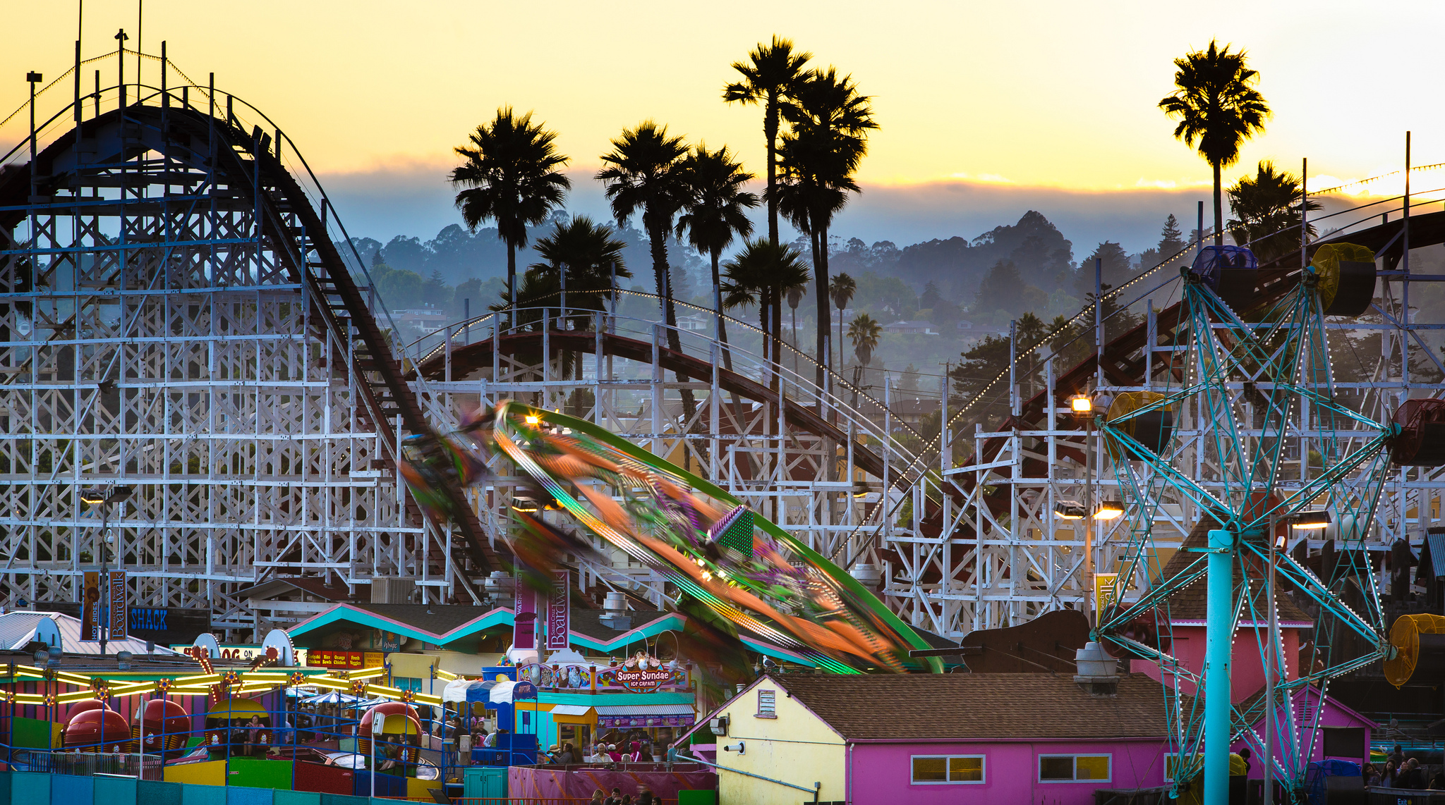 America's 13 Best Amusement Parks That Aren't Six Flags | HuffPost Life