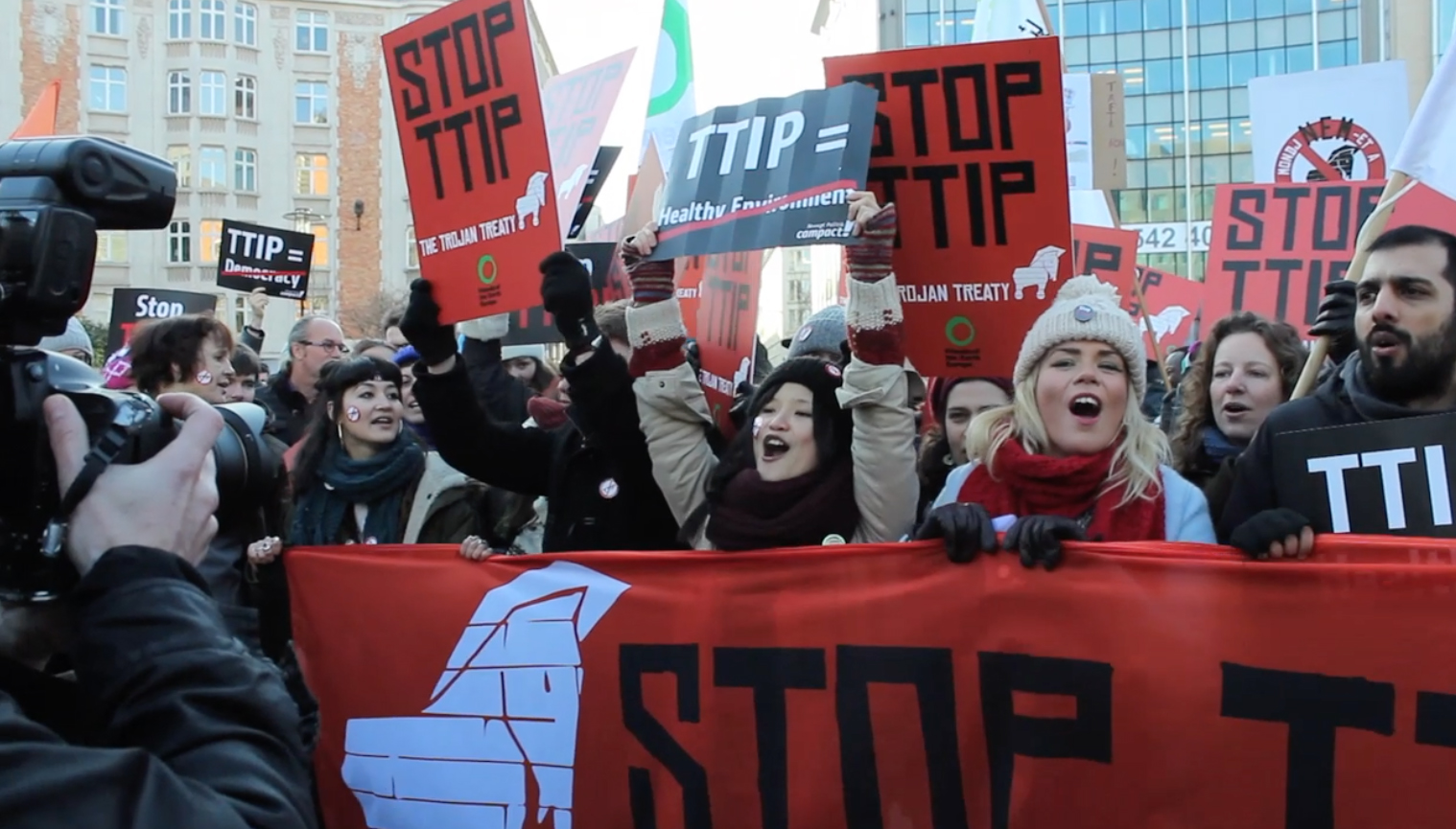 2015-06-08-1433787633-2062380-ttip_no.jpg