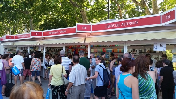 2015-06-09-1433869255-644961-feriadellibro2015.jpg