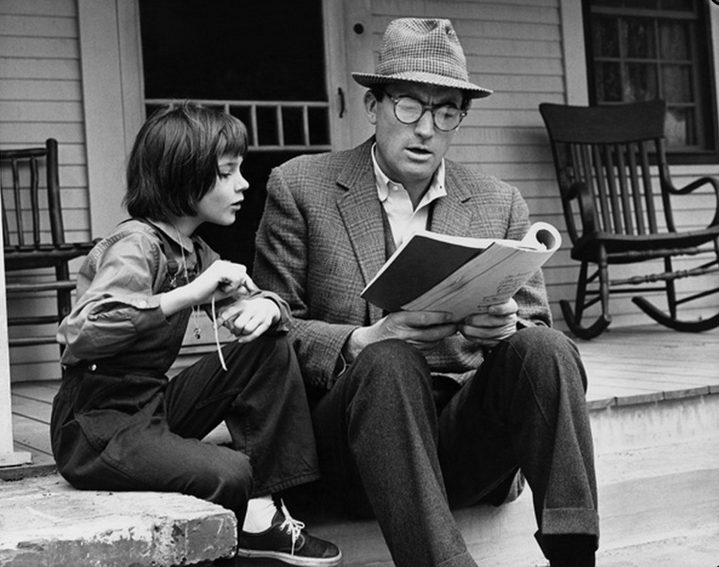 compare and contrast atticus finch and bob ewell