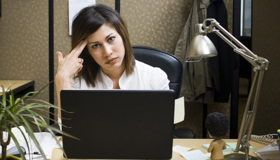 2015-07-27-1438027490-9538926-TelltaleSignsItsTimeToQuitYourJobHP.jpg