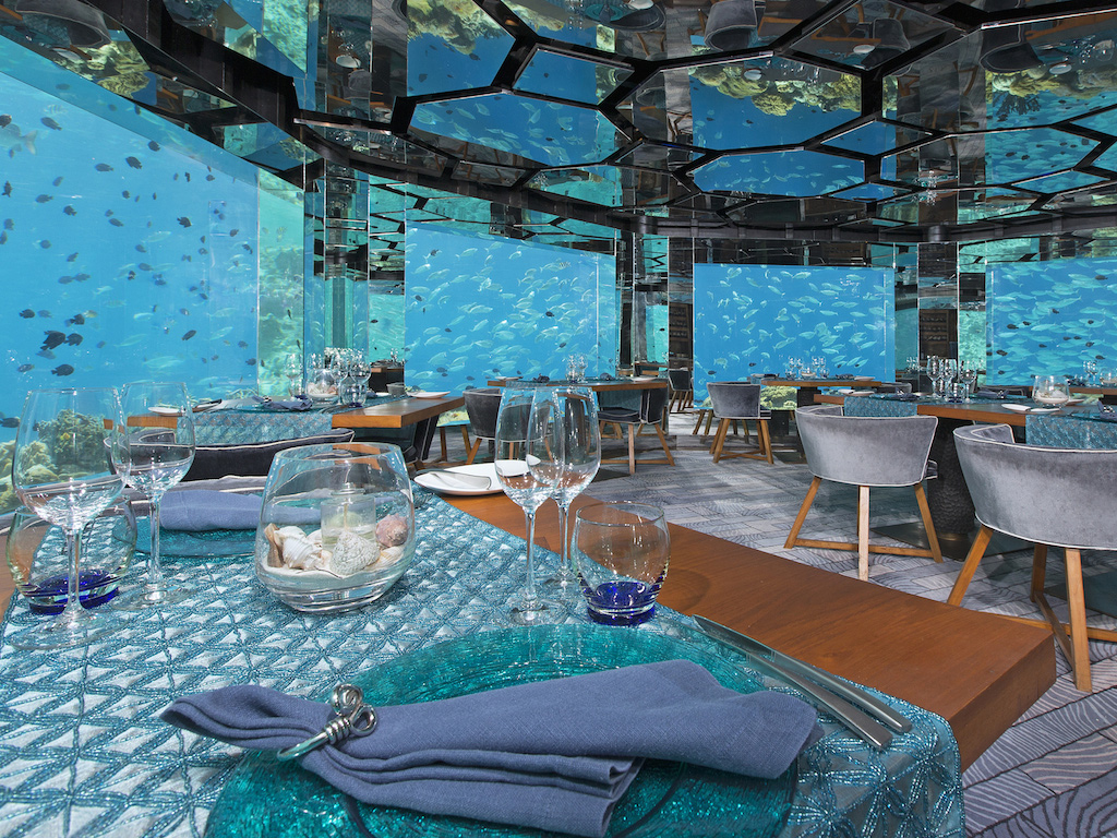 5 Underwater Restaurants And Bars Around The World | HuffPost
