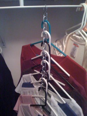 2015-08-25-1440528079-2939993-diyspacesaverclotheshangerclosetstorage.jpg