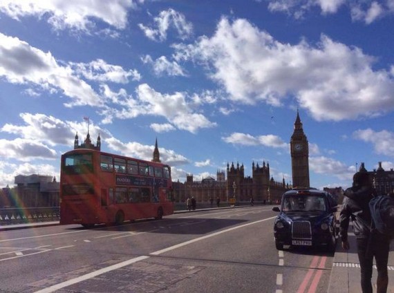 2015-09-09-1441780146-3867554-ftravelenglish3640x477.jpeg
