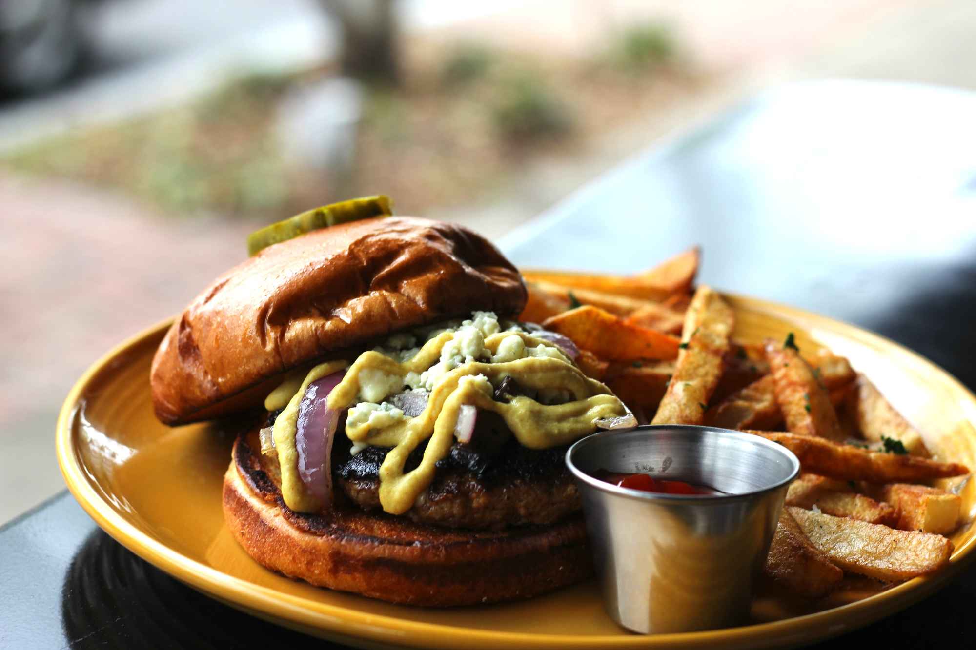 The 10 Most Underrated Burgers In America Huffpost 