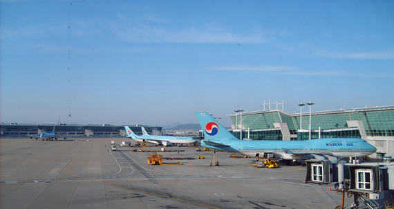 2015-09-22-1442938268-7264601-Incheonairport.jpg