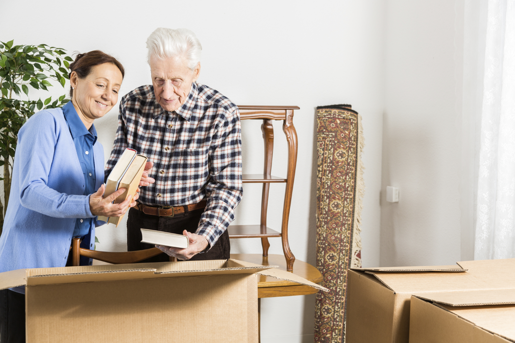 specialized-services-that-help-seniors-relocate-huffpost