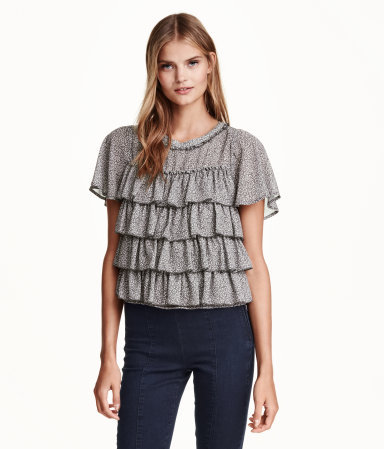 2015-10-25-1445782791-7293002-HennesChiffonBlouse1.jpeg