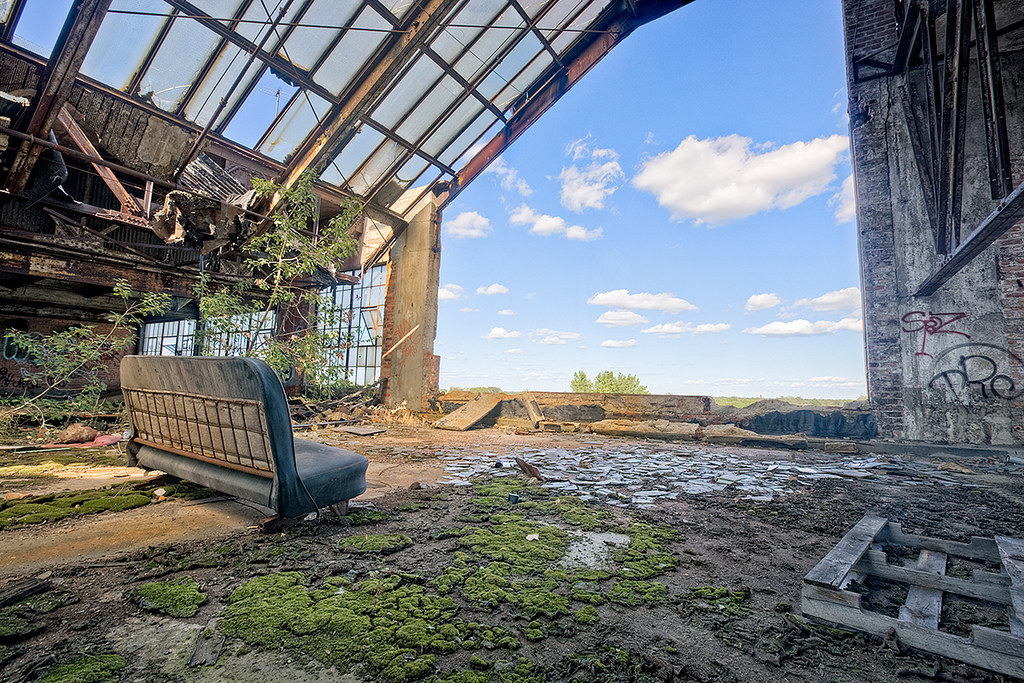 10-stunningly-beautiful-abandoned-buildings-in-america-huffpost