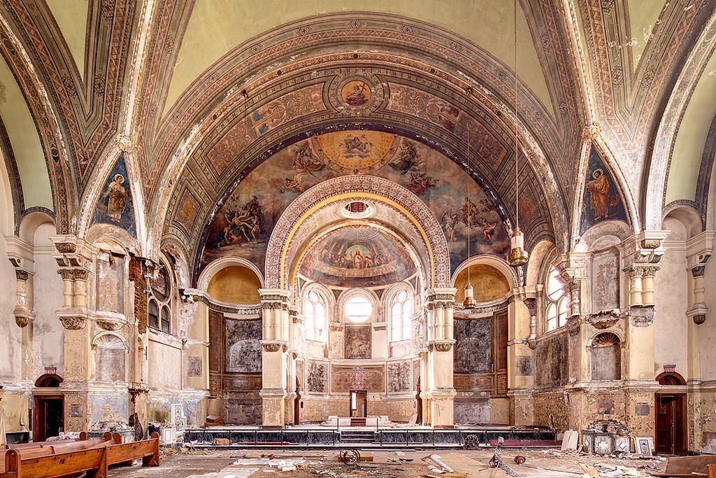 Stunningly Beautiful Abandoned Buildings In America Huffpost Life