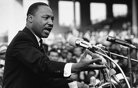 Svartvitt fotografi på Martin Luther King