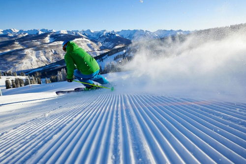 2016-02-25-1456374660-8946412-skicloseup.png