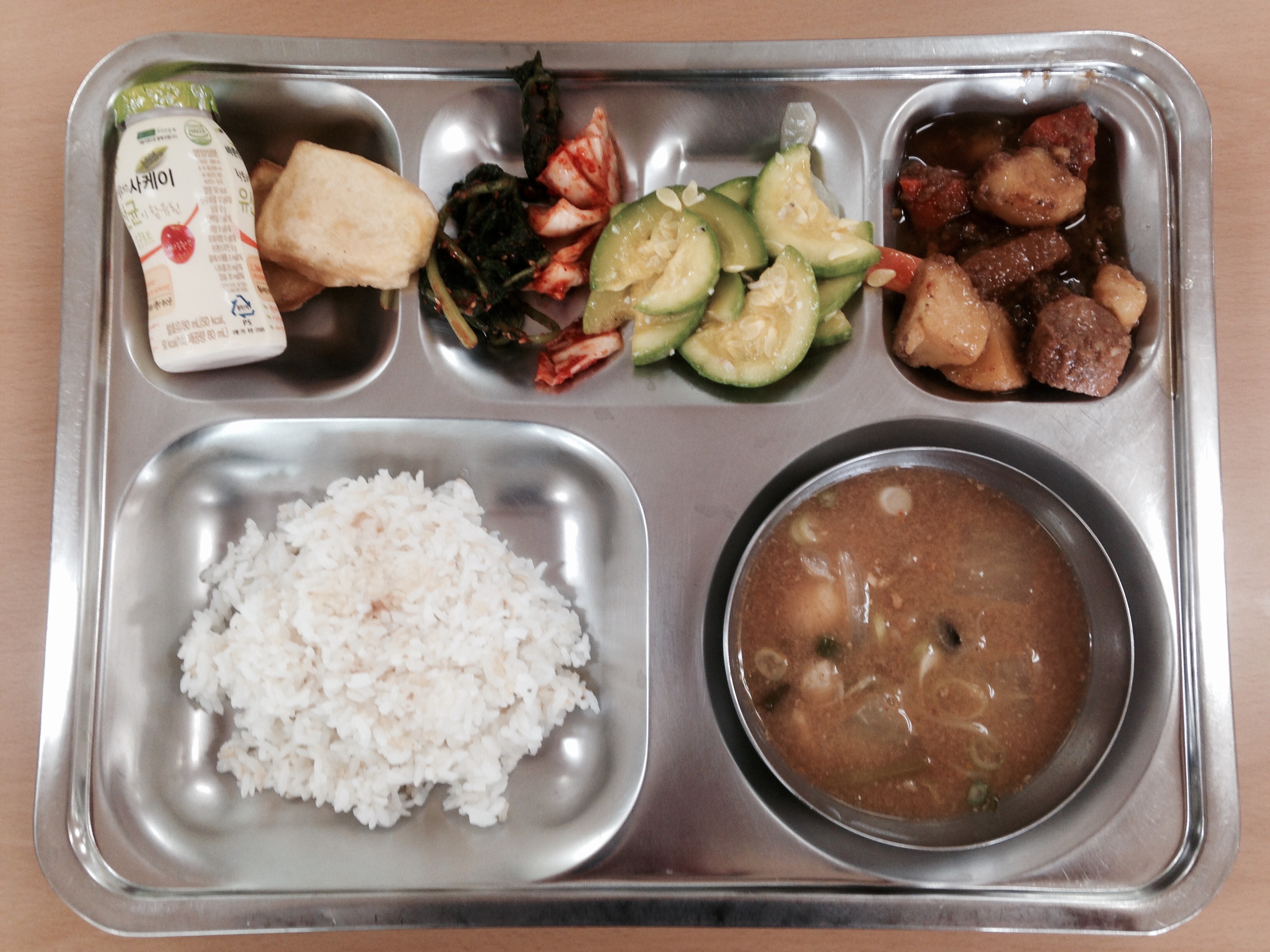 school-lunches-in-south-korea-huffpost