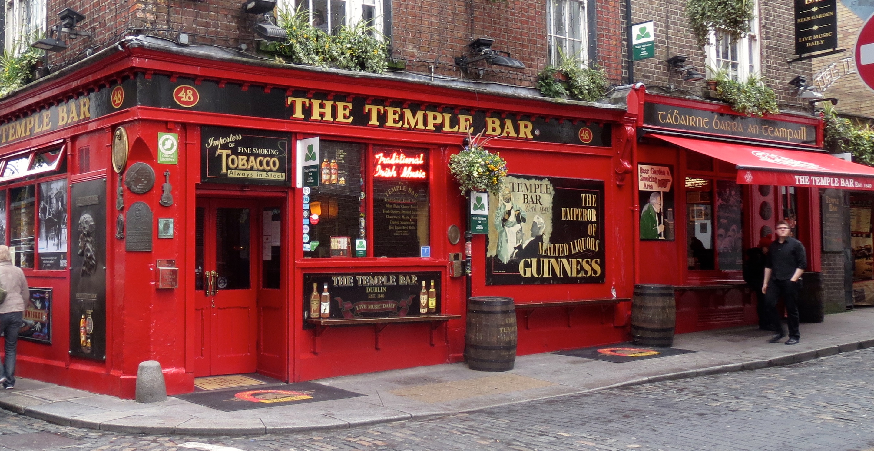 An Outsider's Guide to a Dublin Pub Session | HuffPost Life